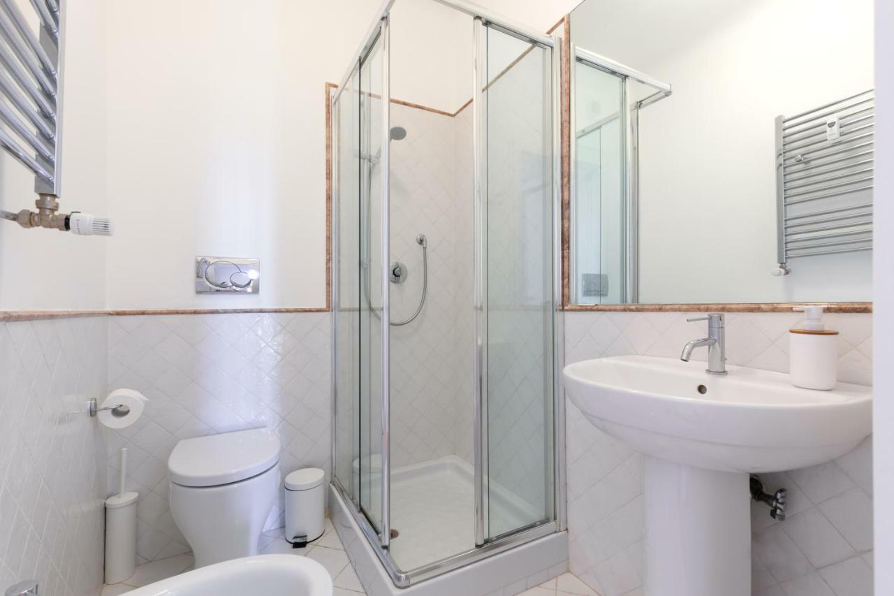 Presidential Penthouse Navona Apartment Rome Exterior photo