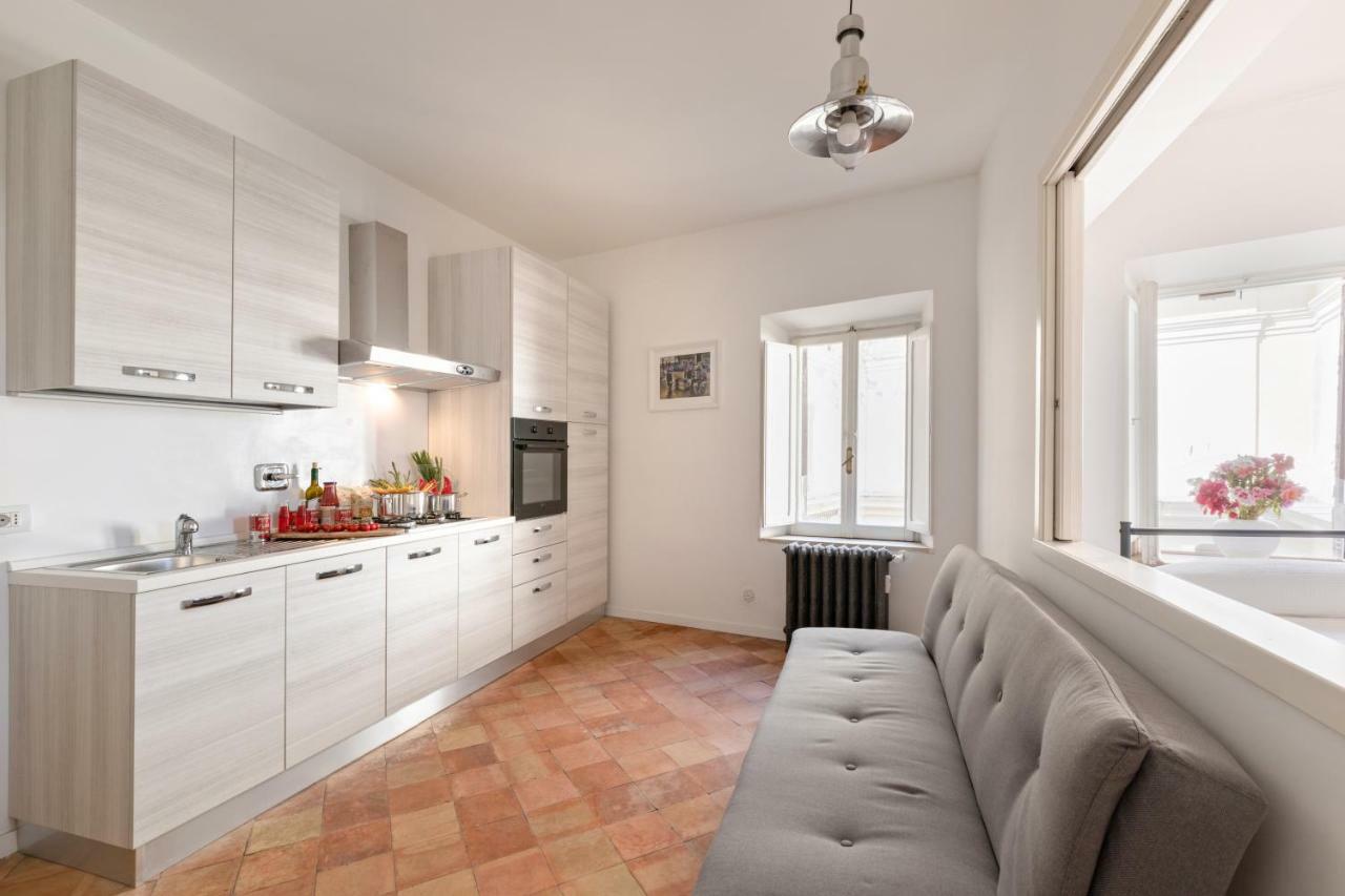 Presidential Penthouse Navona Apartment Rome Exterior photo